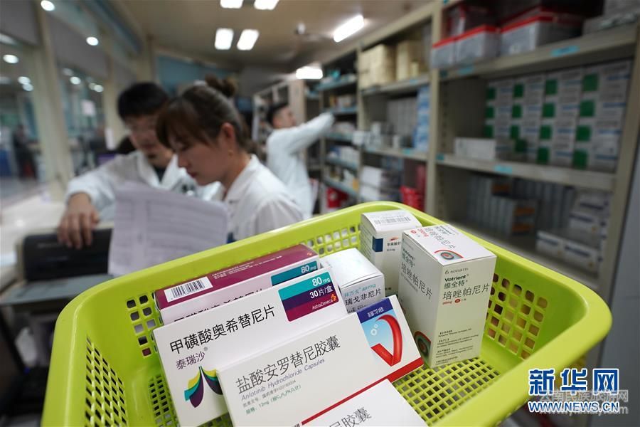 （新華全媒頭條·兩會特別報道·圖文互動）（7）為全面建成小康社會收官打下決定性基礎(chǔ)——從全國兩會看中國改革發(fā)展新圖景